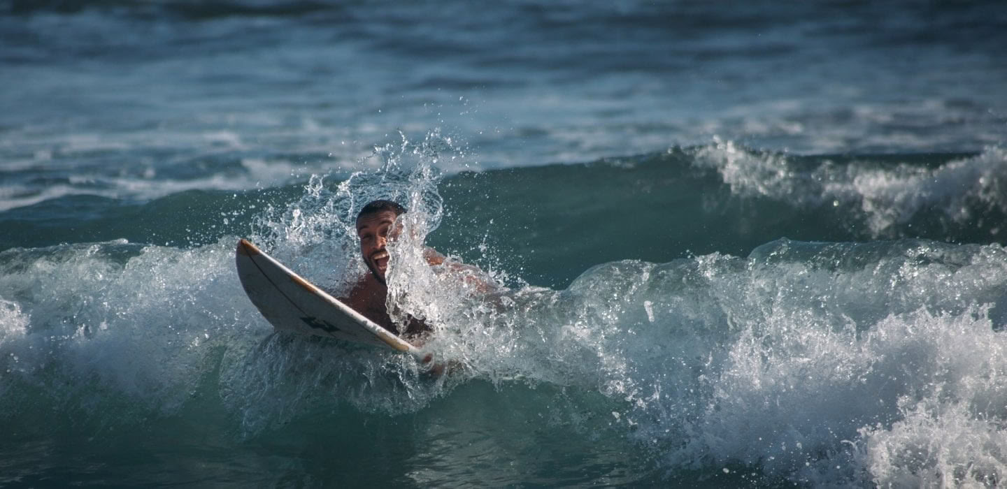 Salty Retreats: Surf, sved og flow i Costa Rica