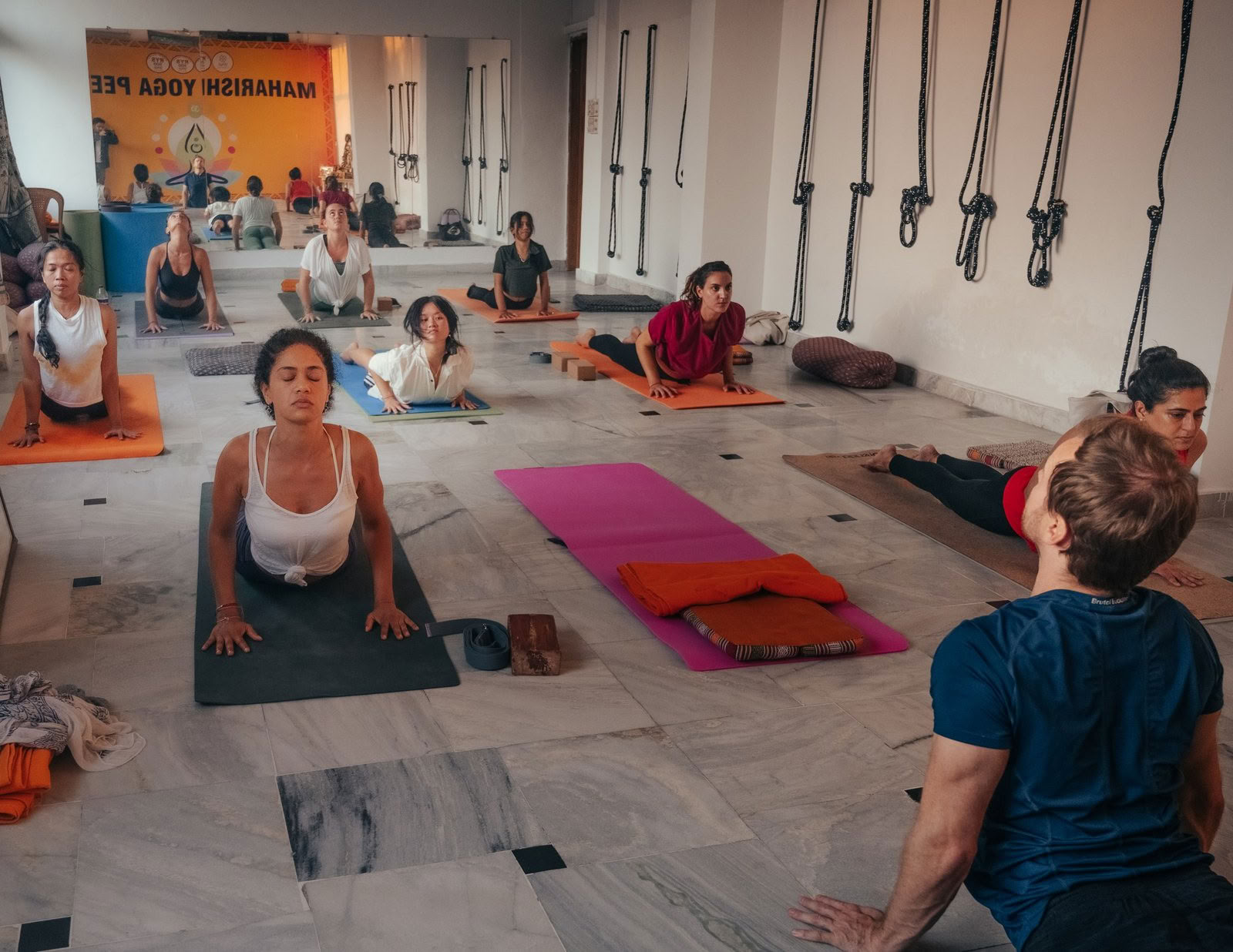 Særlig 200-timers yogalæreruddannelse i Rishikesh – 3.-30. okt. 2026