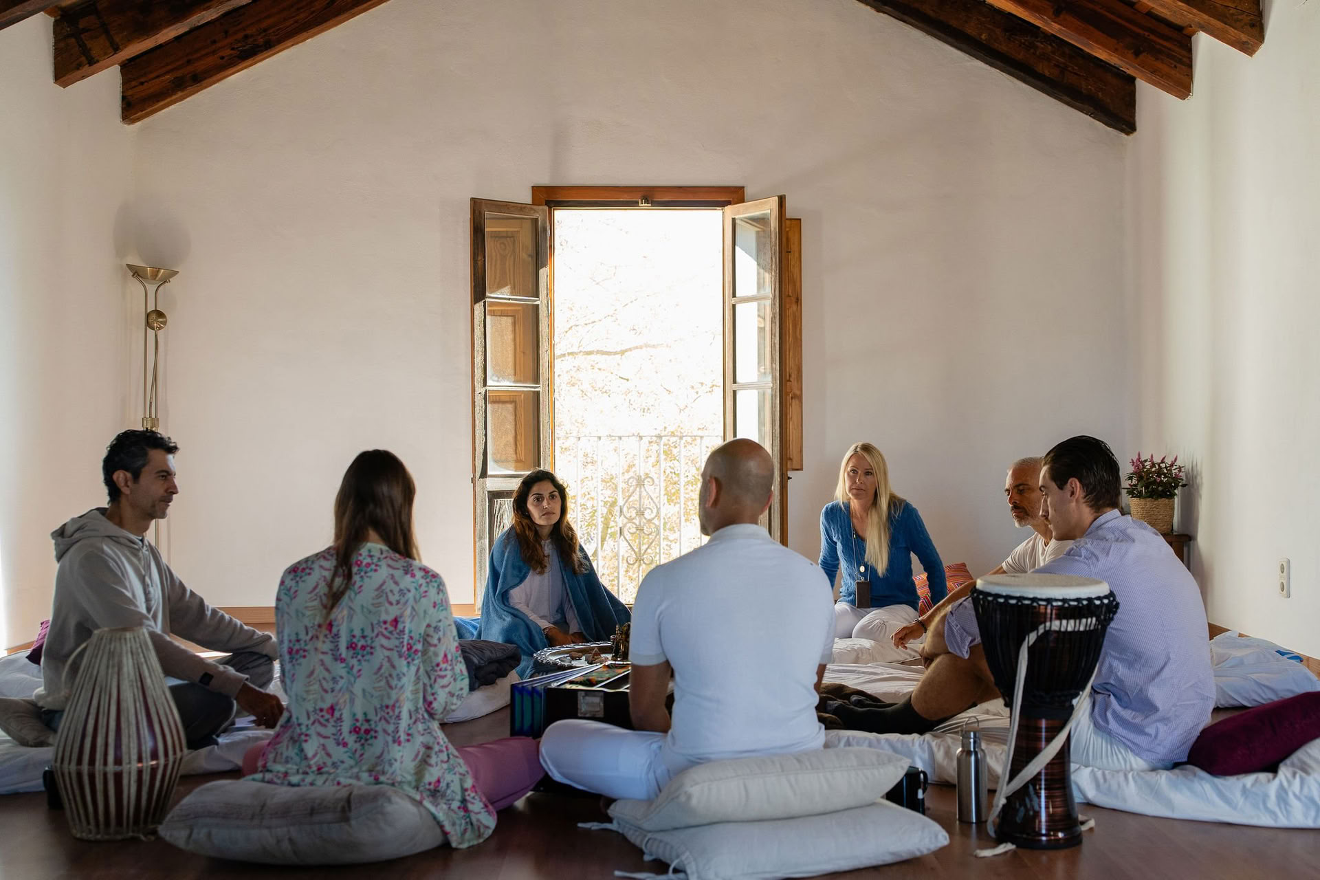 Åndedrætsarbejde, meditation og mikrodoserings dagsretreat