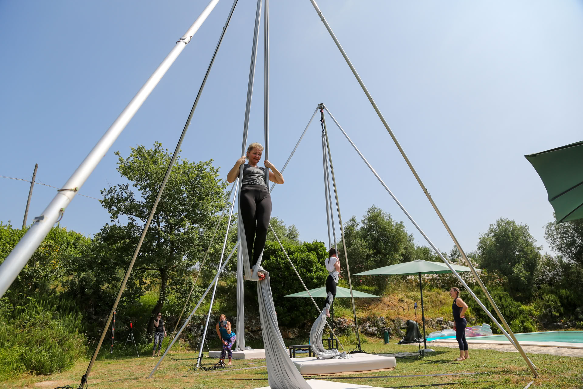 Fra grundlæggende til strålende: Aerial-teori-retreat