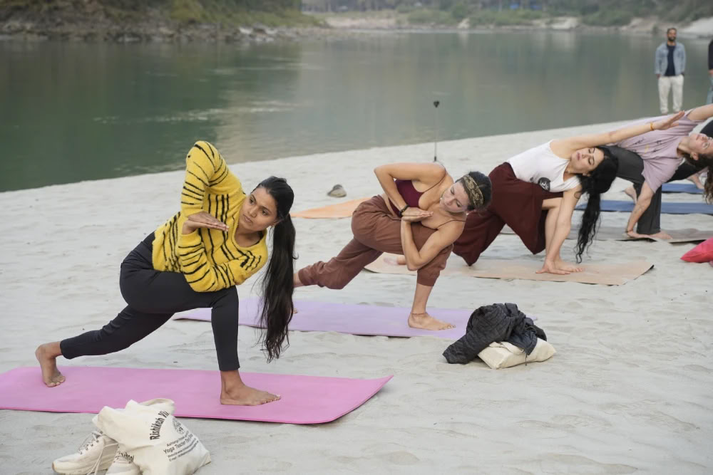 100 timers yoga-TTC i Rishikesh