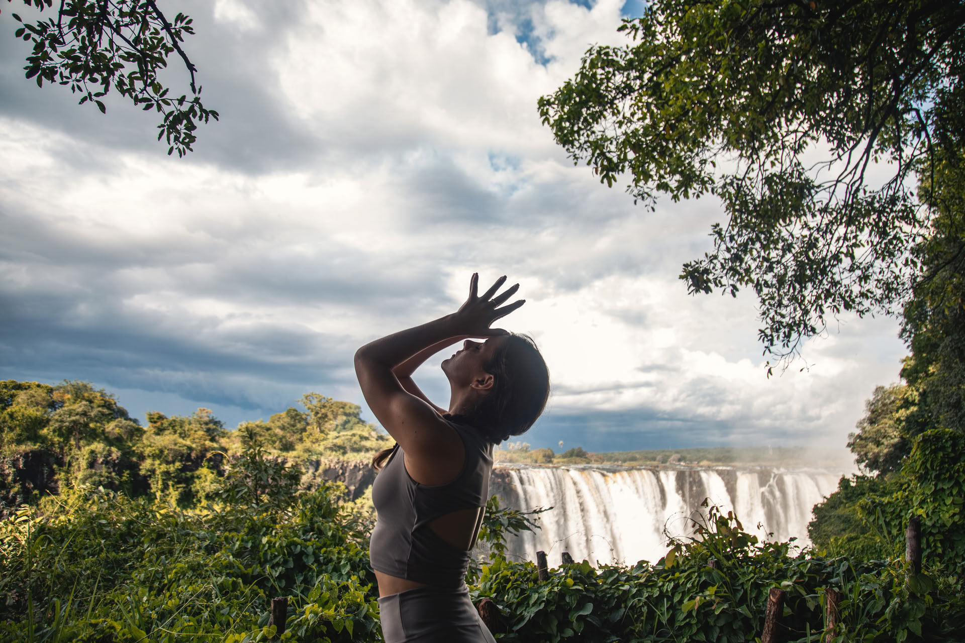 Yoga ved The Falls