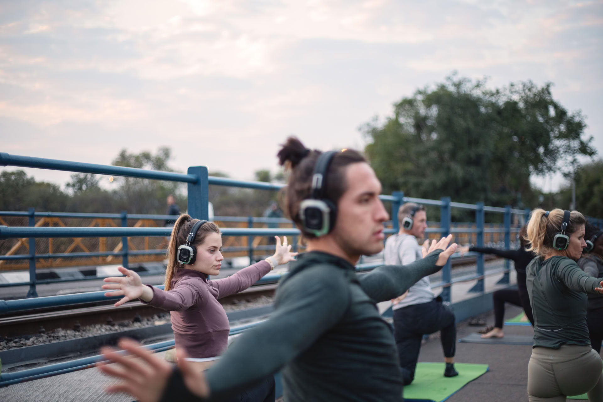 Yoga på broen