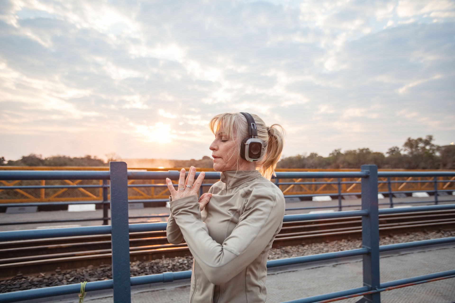 Yoga på broen