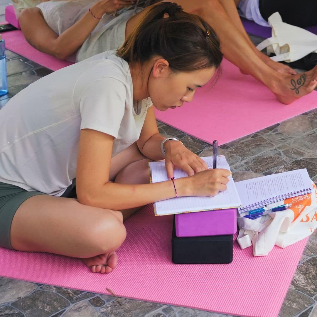 200 timers yogalæreruddannelse i Thailand