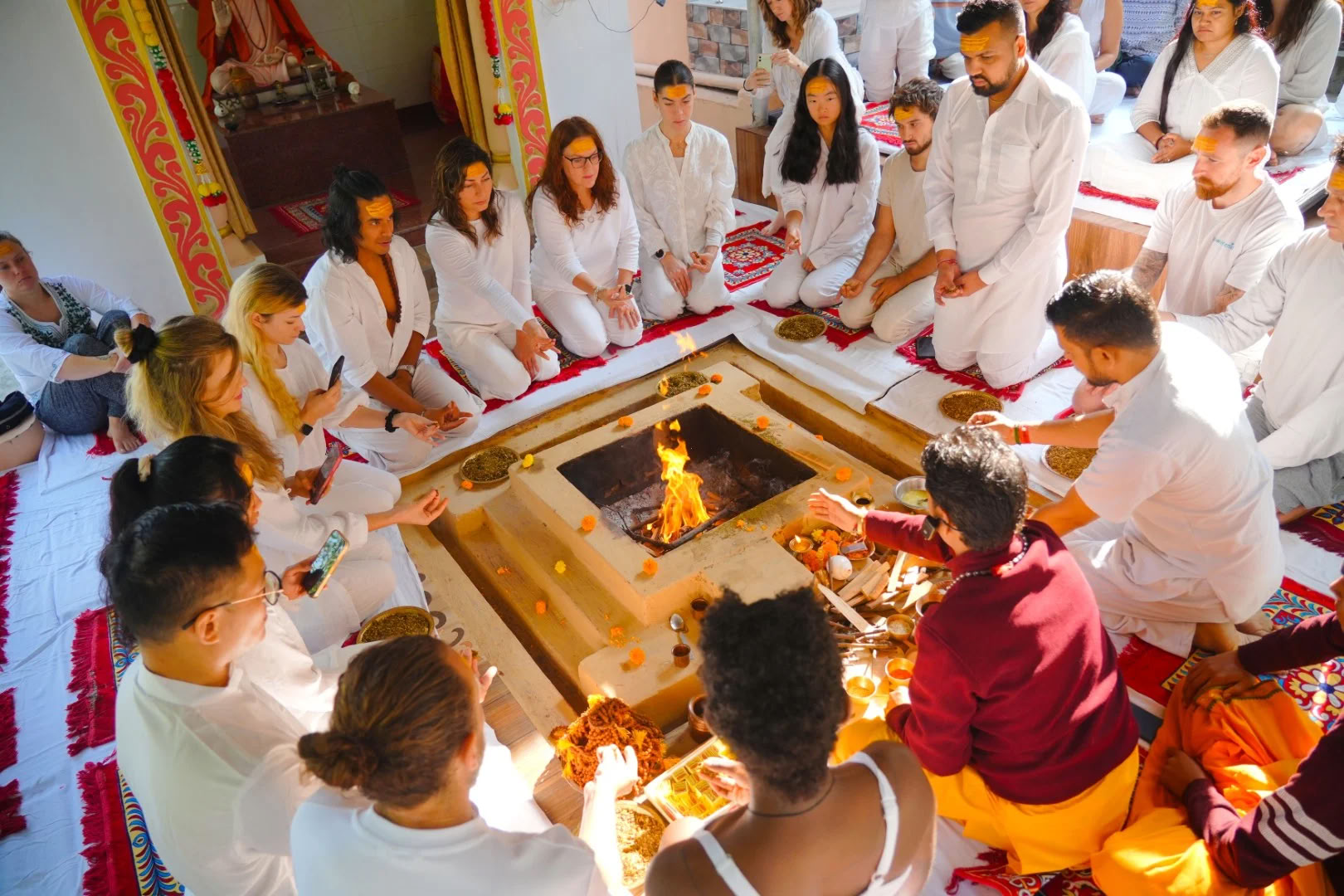 100-timers yogalæreruddannelse i Rishikesh