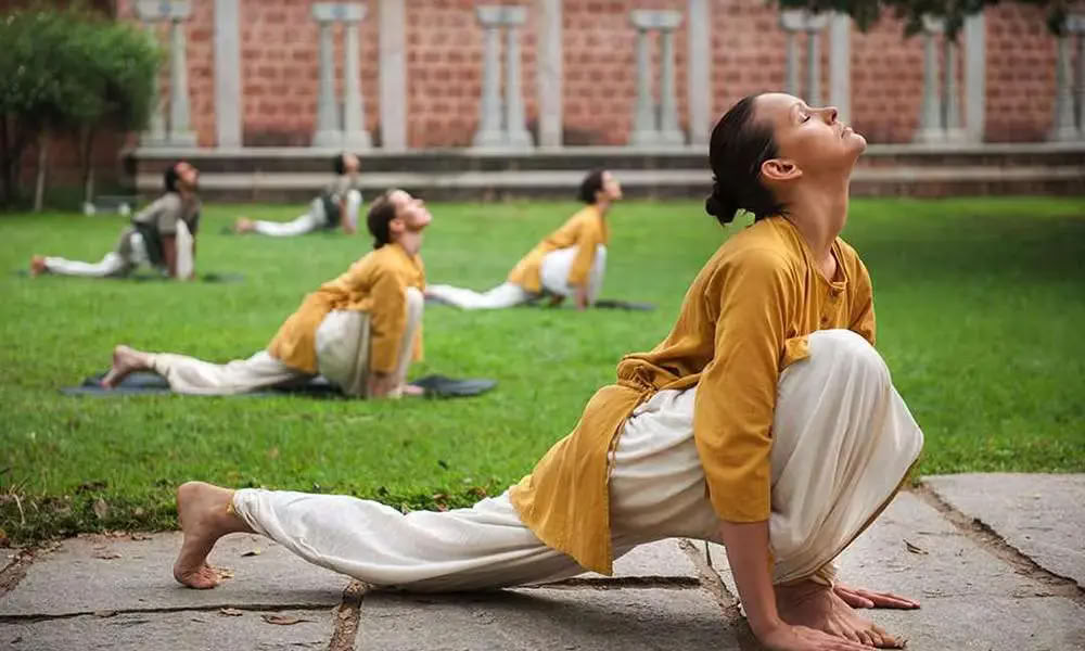 100-timers multistil yoga-læreruddannelse i Rishikesh