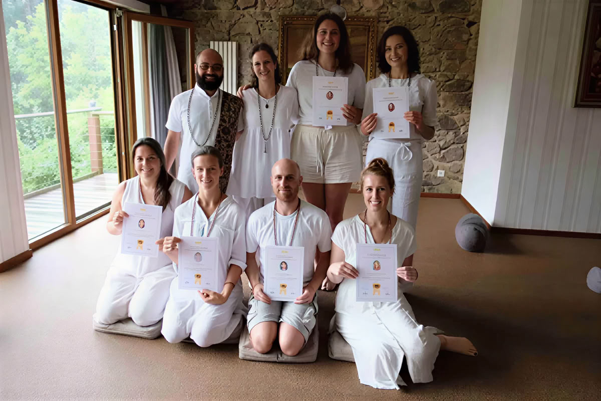 200 timers yogalæreruddannelse i Portugal