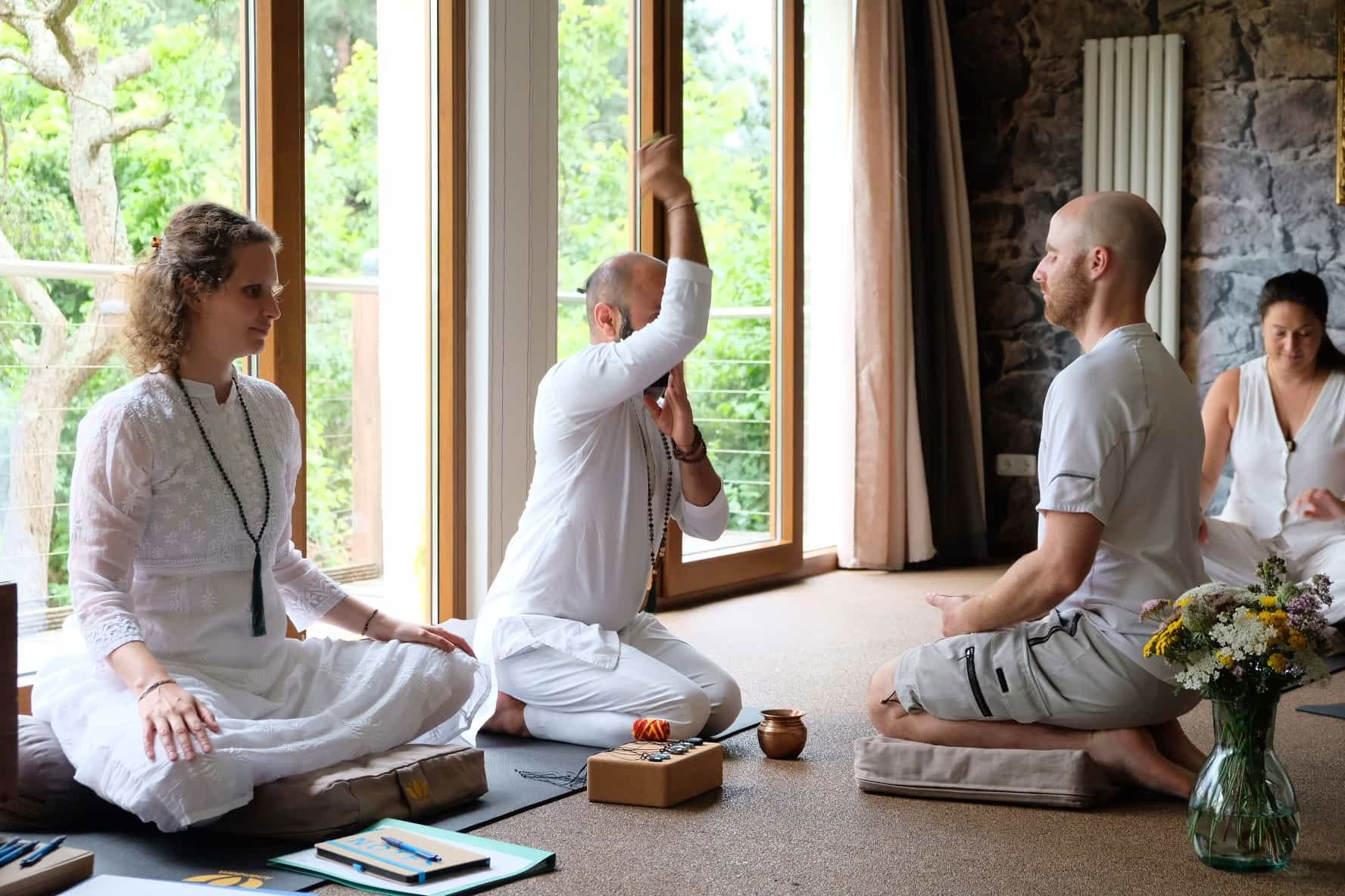 50 timers Yoga Nidra-uddannelse i Tyskland