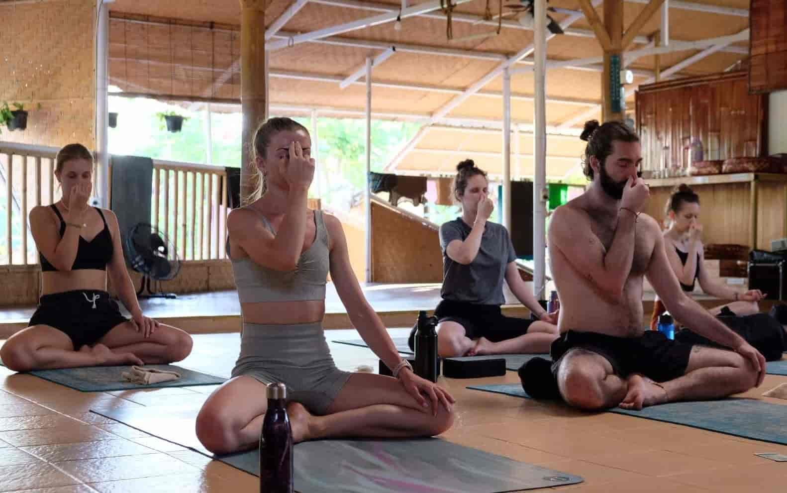 50-timers pranayama-uddannelse i Tyskland