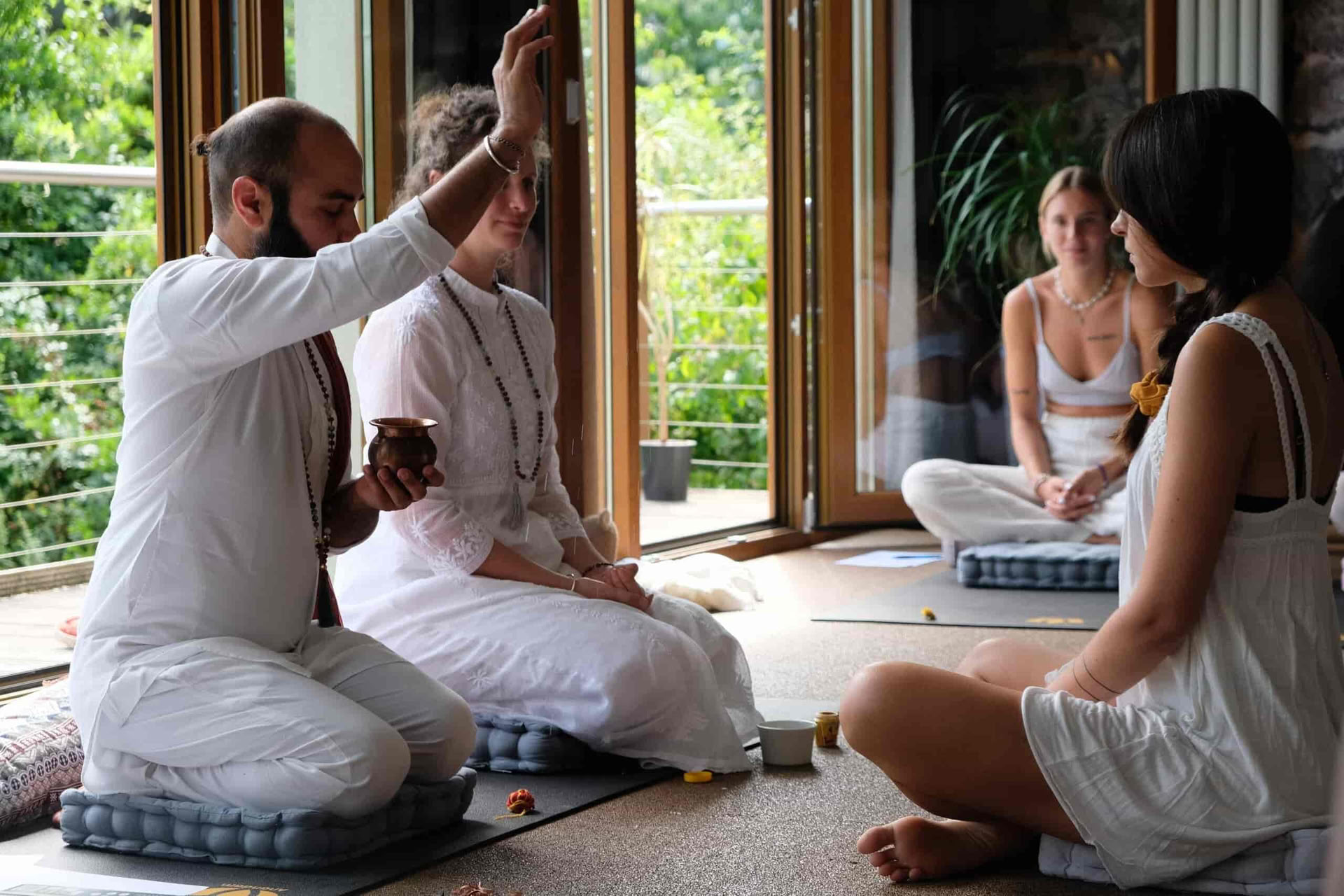 50-timers pranayama-uddannelse i Tyskland
