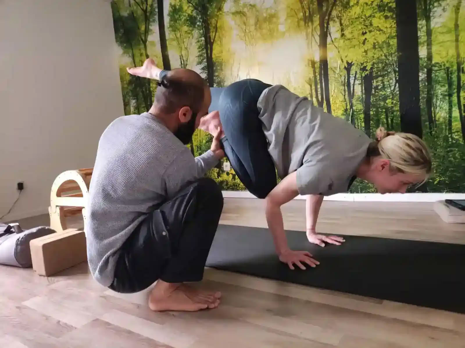 300 timers yogalæreruddannelse i Tyskland