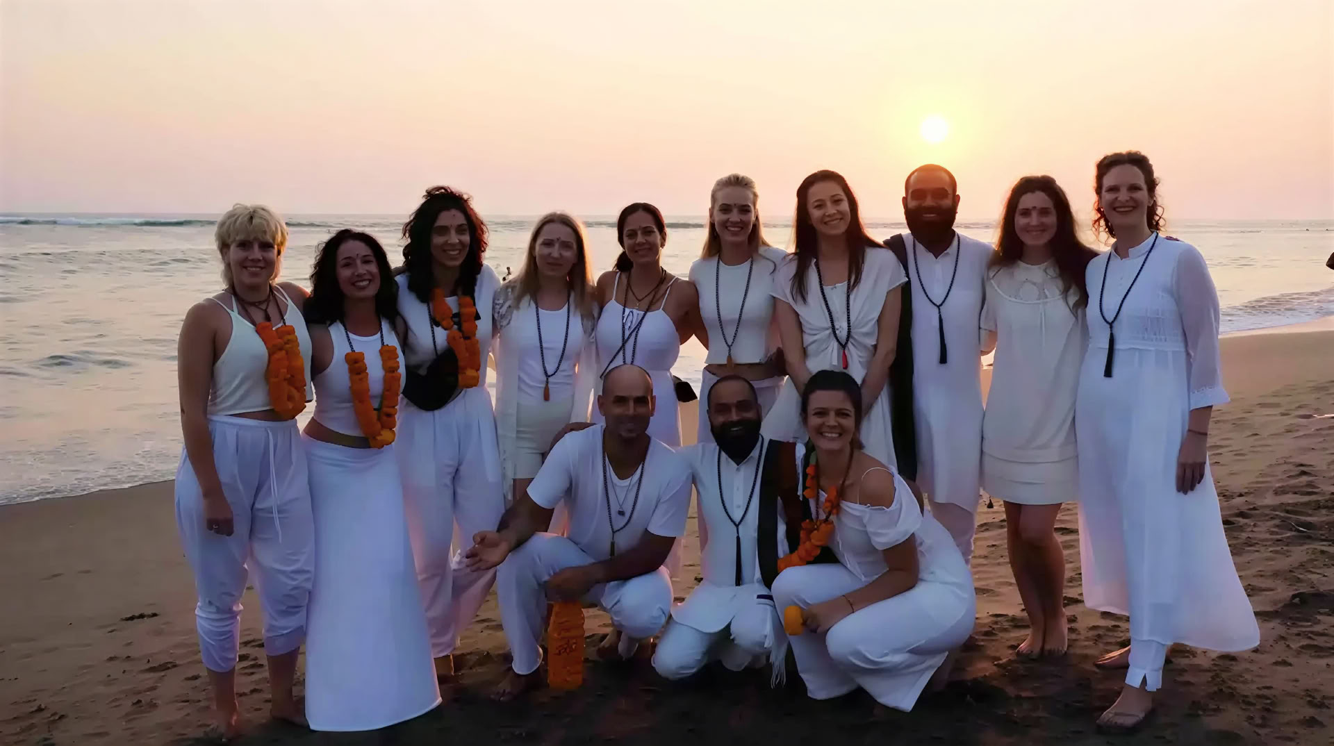 300 timers yogalæreruddannelse i Tyskland