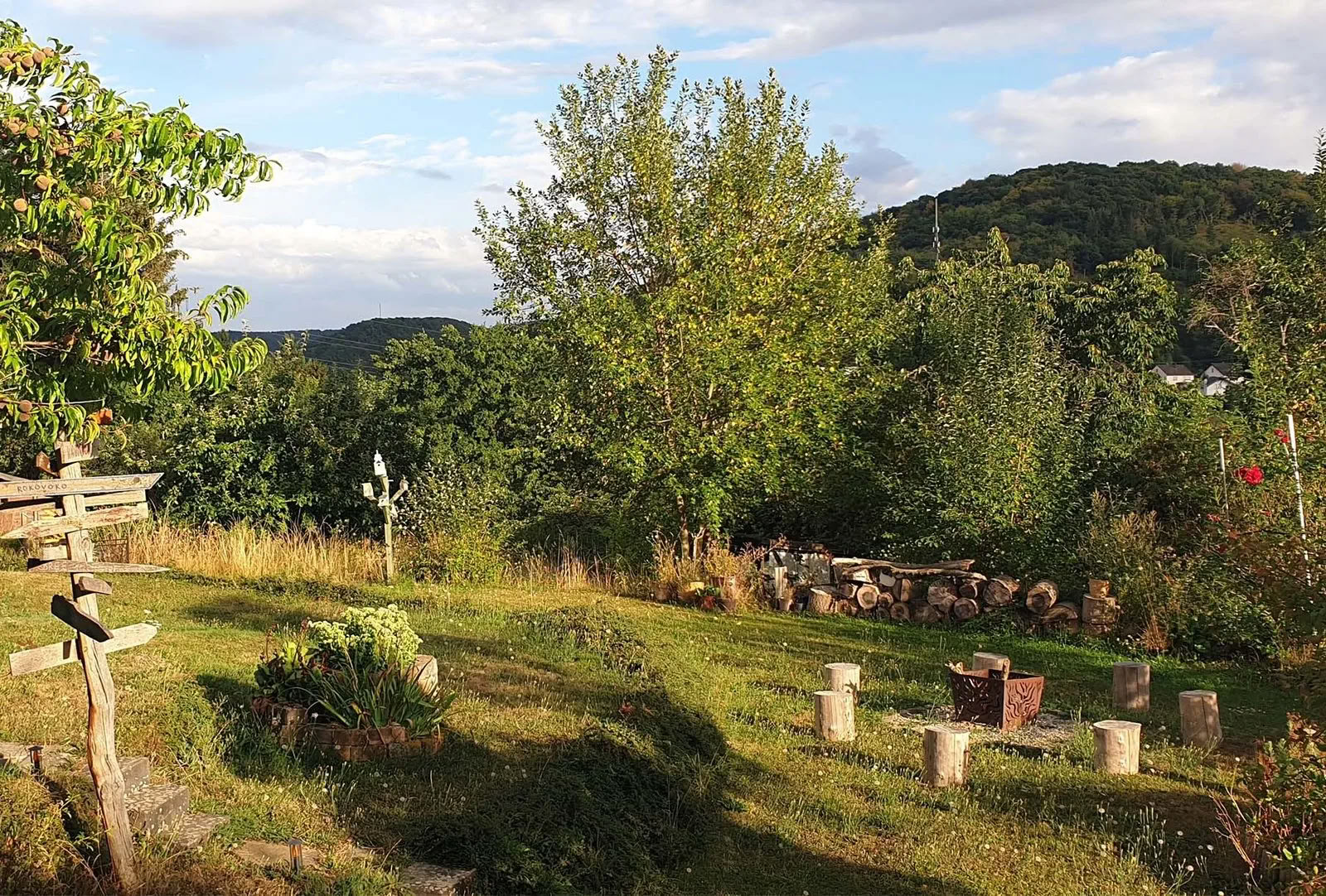 6-dages yogaretreat i Heimbach, Eifel — maj 2026
