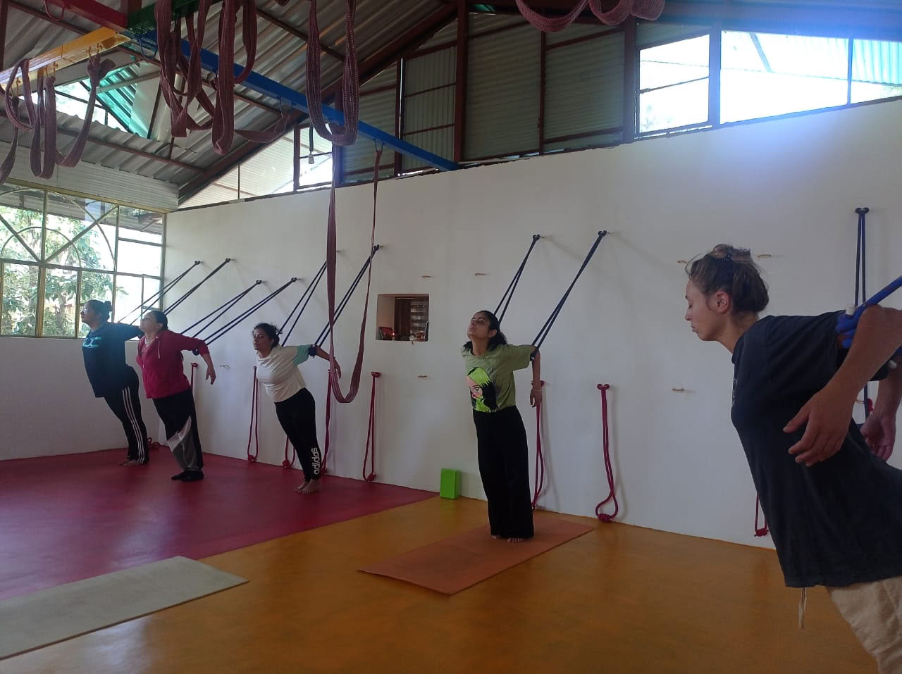Yoga drop-in-time