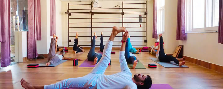 4-dages yogaretreat i Rishikesh, Indien for dyb afslapning