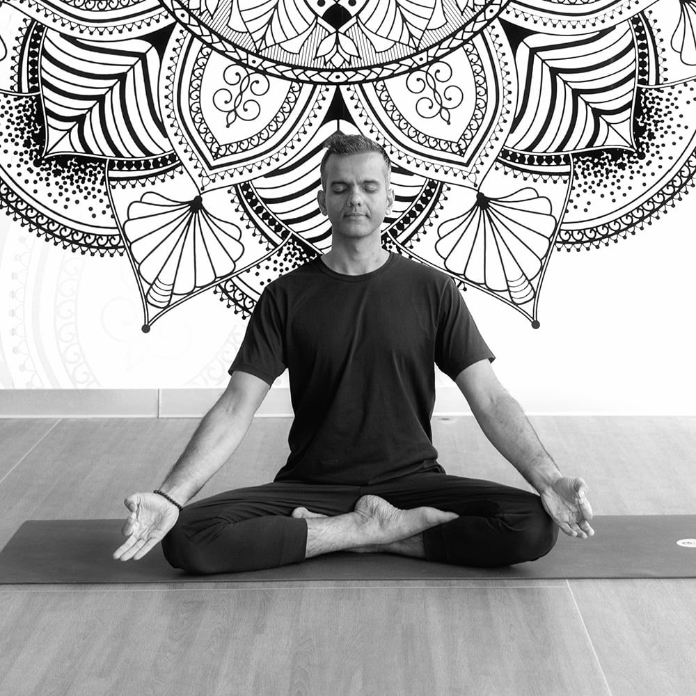 50 timers meditation og pranayama (bevidst vejrtrækning) masterkursus (YACEP) hybrid