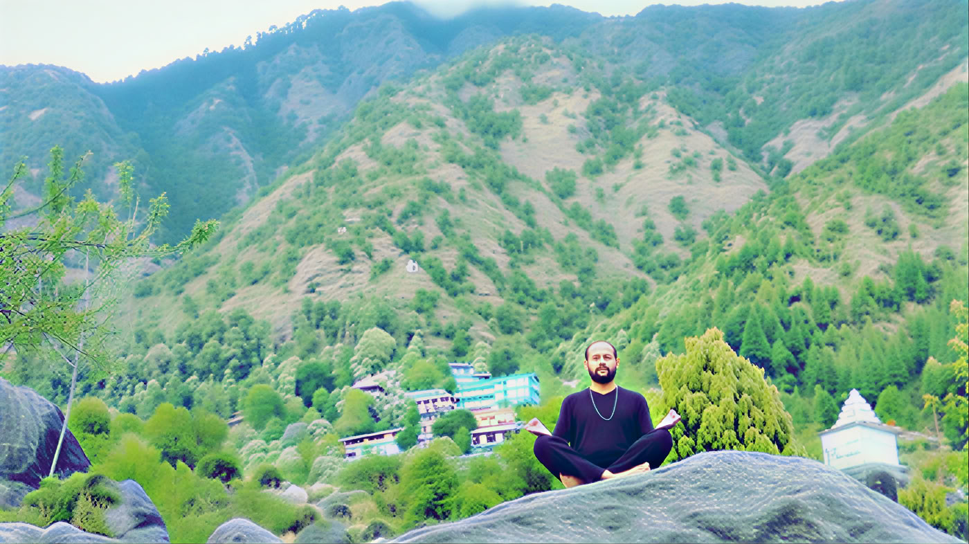 100 timers meditationscertificeringsuddannelse i Rishikesh, Indien