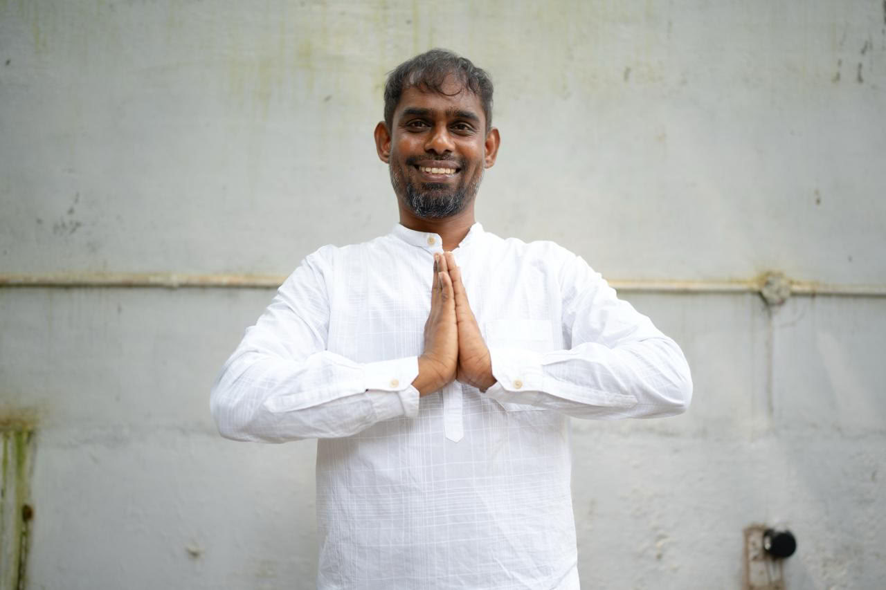 Yin-yogalæreruddannelse i Varkala, Kerala