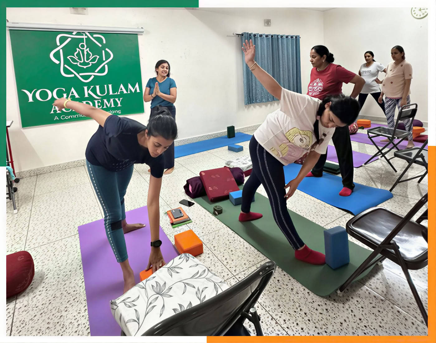 85-timers yogauddannelseskursus i prenatal og postnatal yoga i Bengaluru