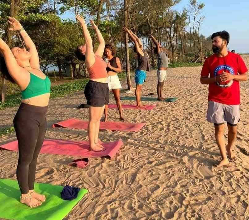 100-timers yogalæreruddannelseskursus i Kerala