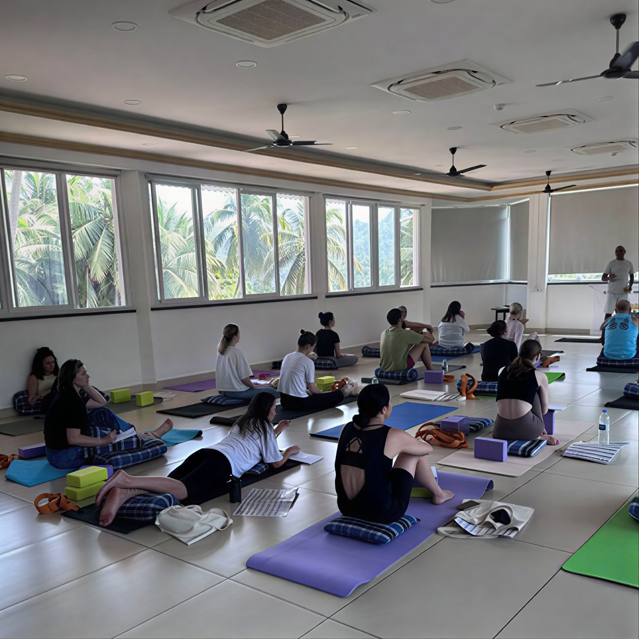 100-timers avanceret læreruddannelsesforløb i tantra og kundaliniyoga i Goa, Indien