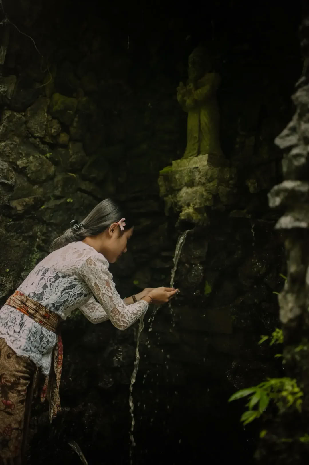 Hellig ro-renselses- og offerritual på The Artini Dijiwa Ubud