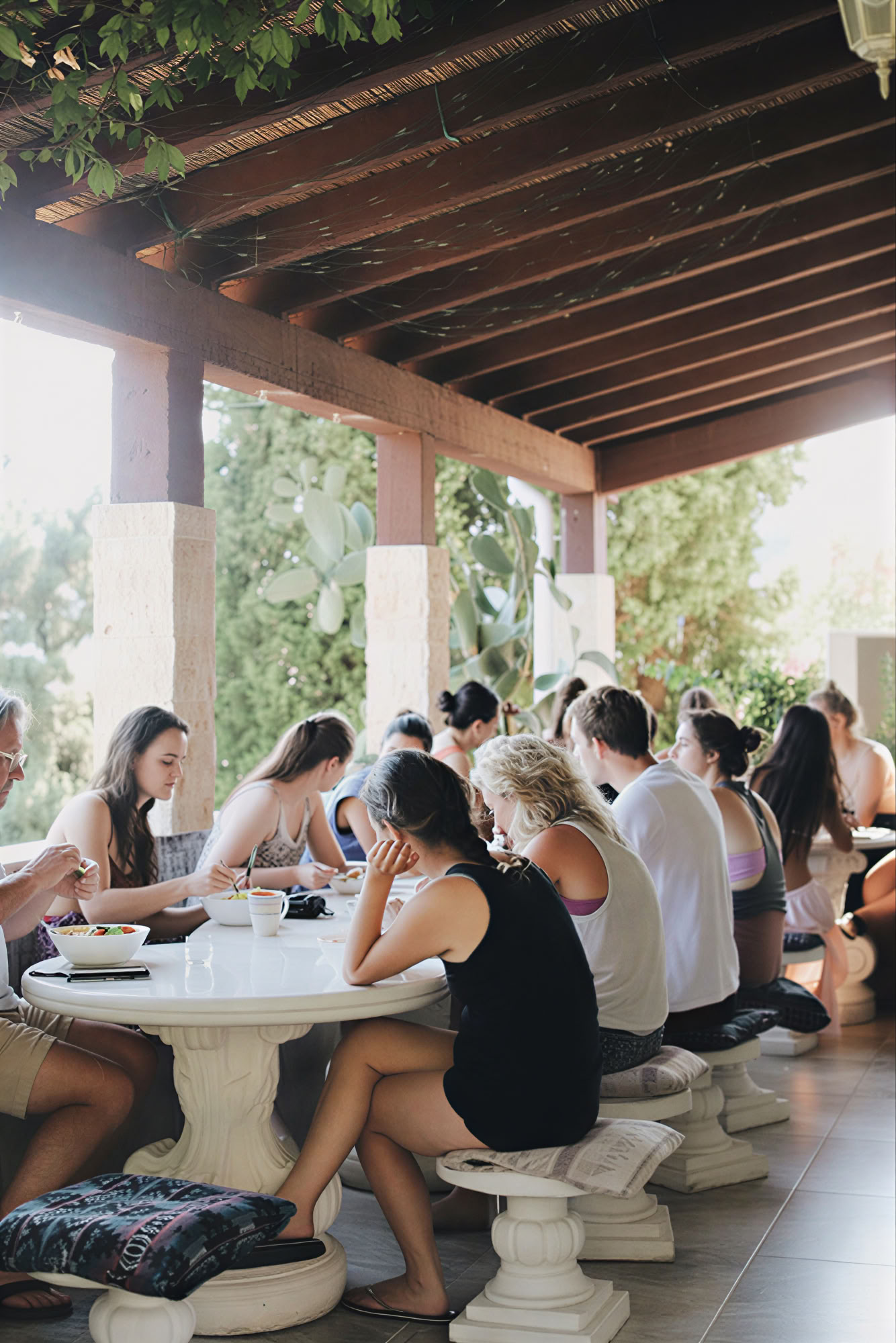 Yoga-, detox- og urte-madlavningsretreat med Dr. Lemm