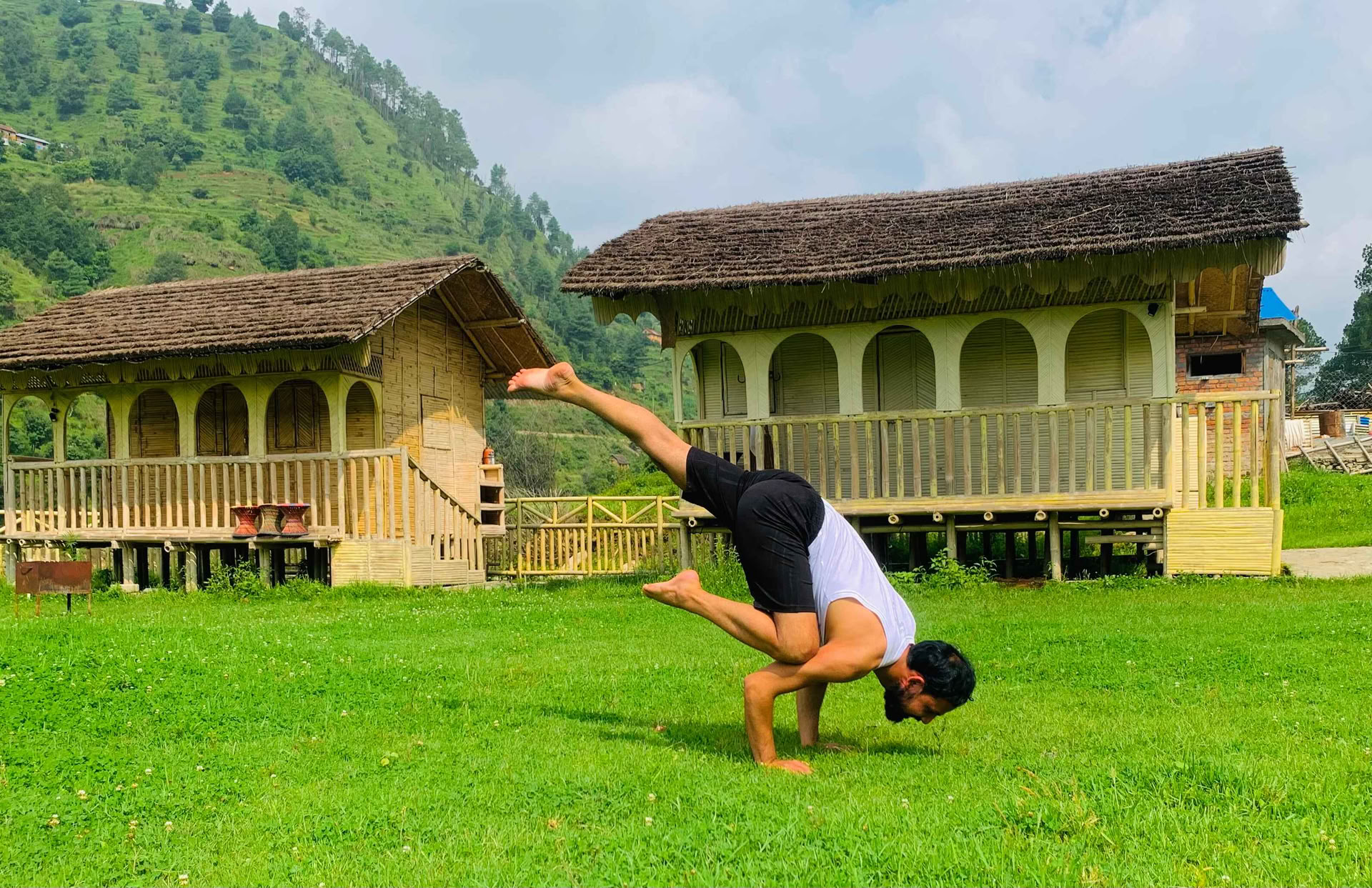 500 timers yoga- og meditationlæreruddannelse i Nepal