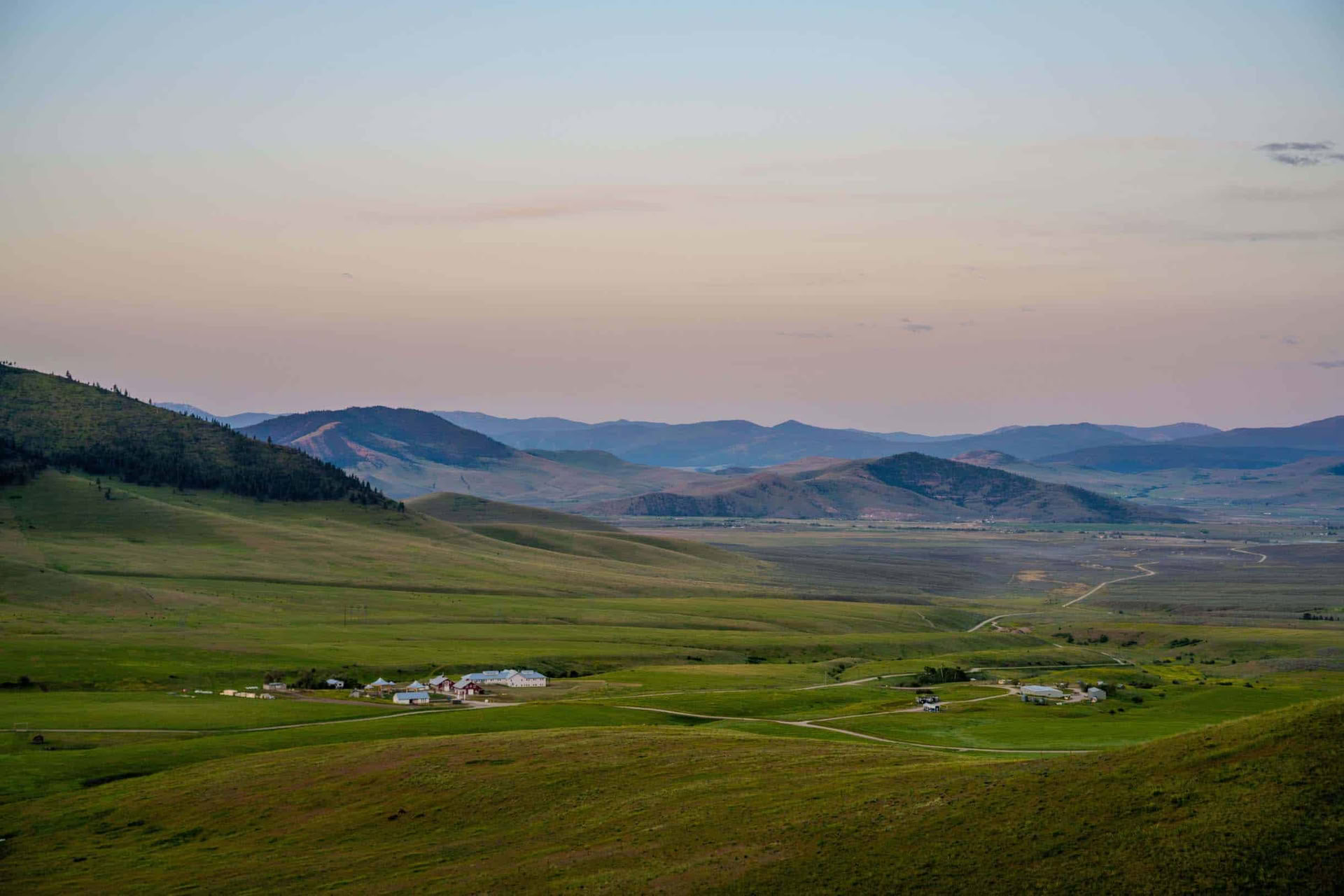 At finde komfort og lethed: tibetansk yoga- og meditationsretreat