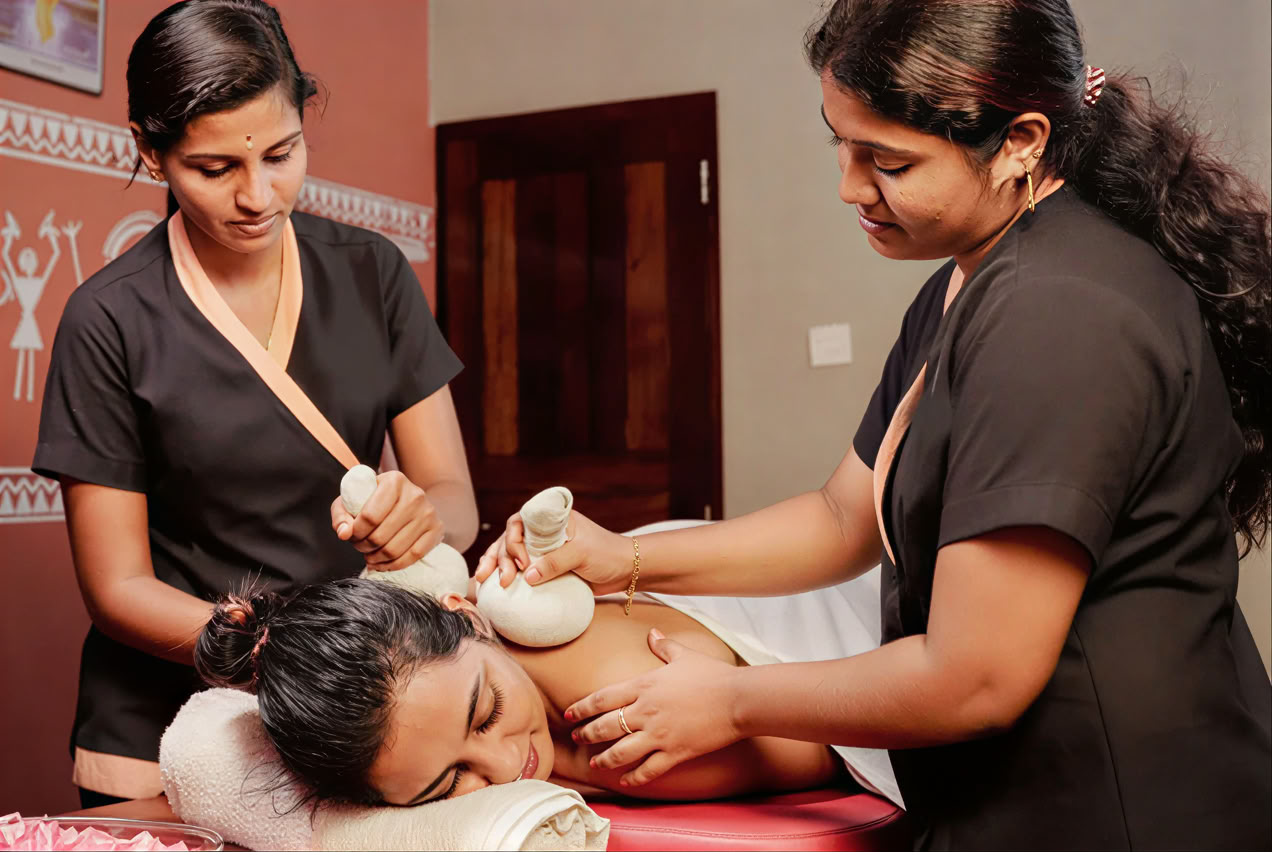 6 nætter / 7 dages holistisk ayurvedisk wellness-retreat for kvinder i Kerala af Dhathri Ayurveda