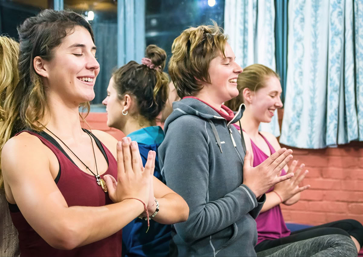 200 timers yogalæreruddannelse i Dharamsala