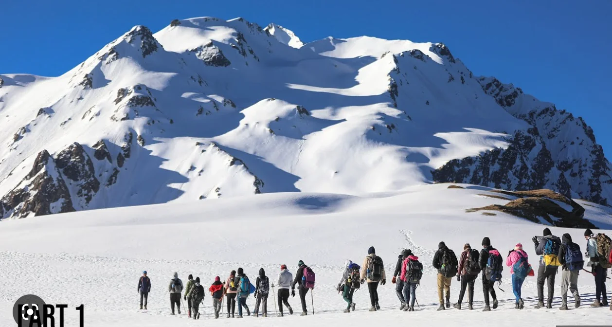 Sar pass-vandring