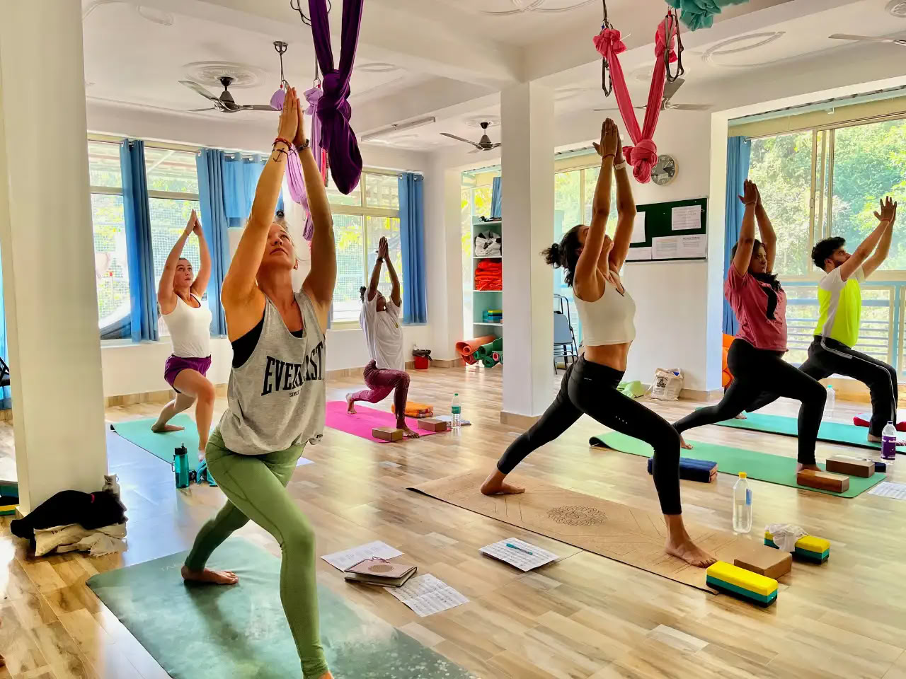 06 dages aerial yoga-læreruddannelseskursus