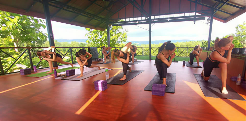 Yoga- og meditations-retreat hos værtsfamilie