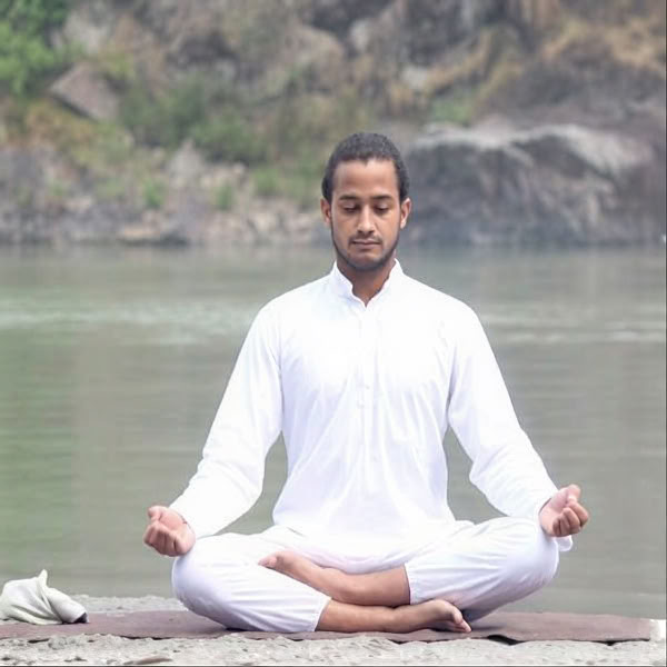 Kundalini yogalæreruddannelse i Rishikesh