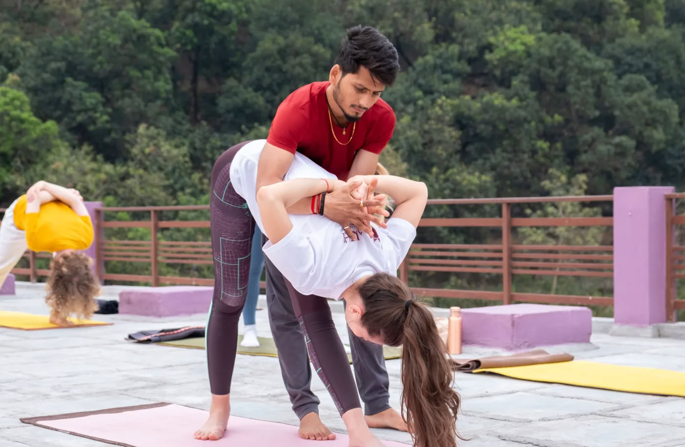 100 timers yogalæreruddannelse for begyndere i Rishikesh, Indien