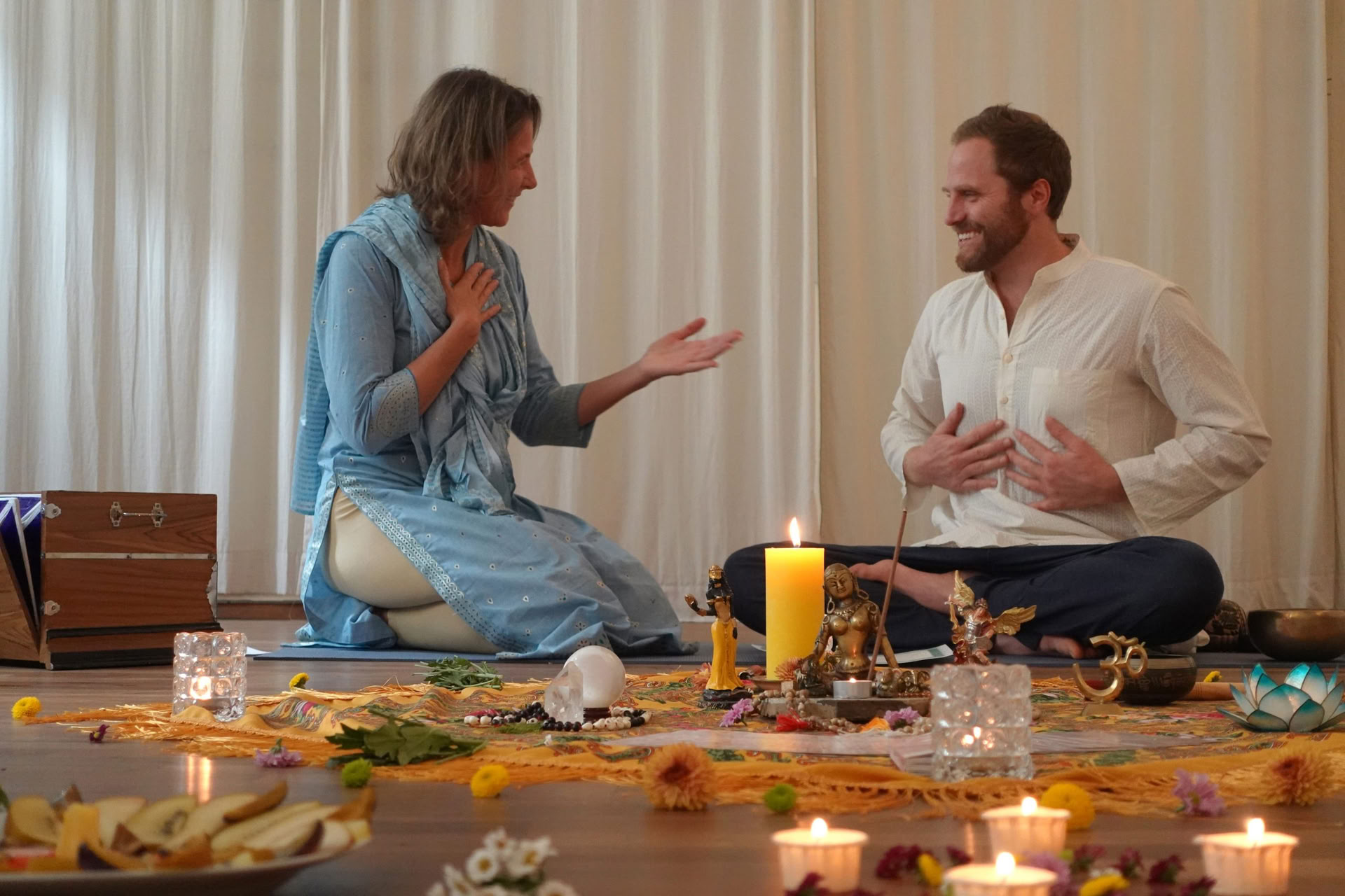 200-timers RYT® Yoga Alliance-læreruddannelse