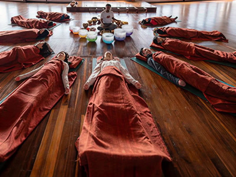 Yoga wellness-retreat
