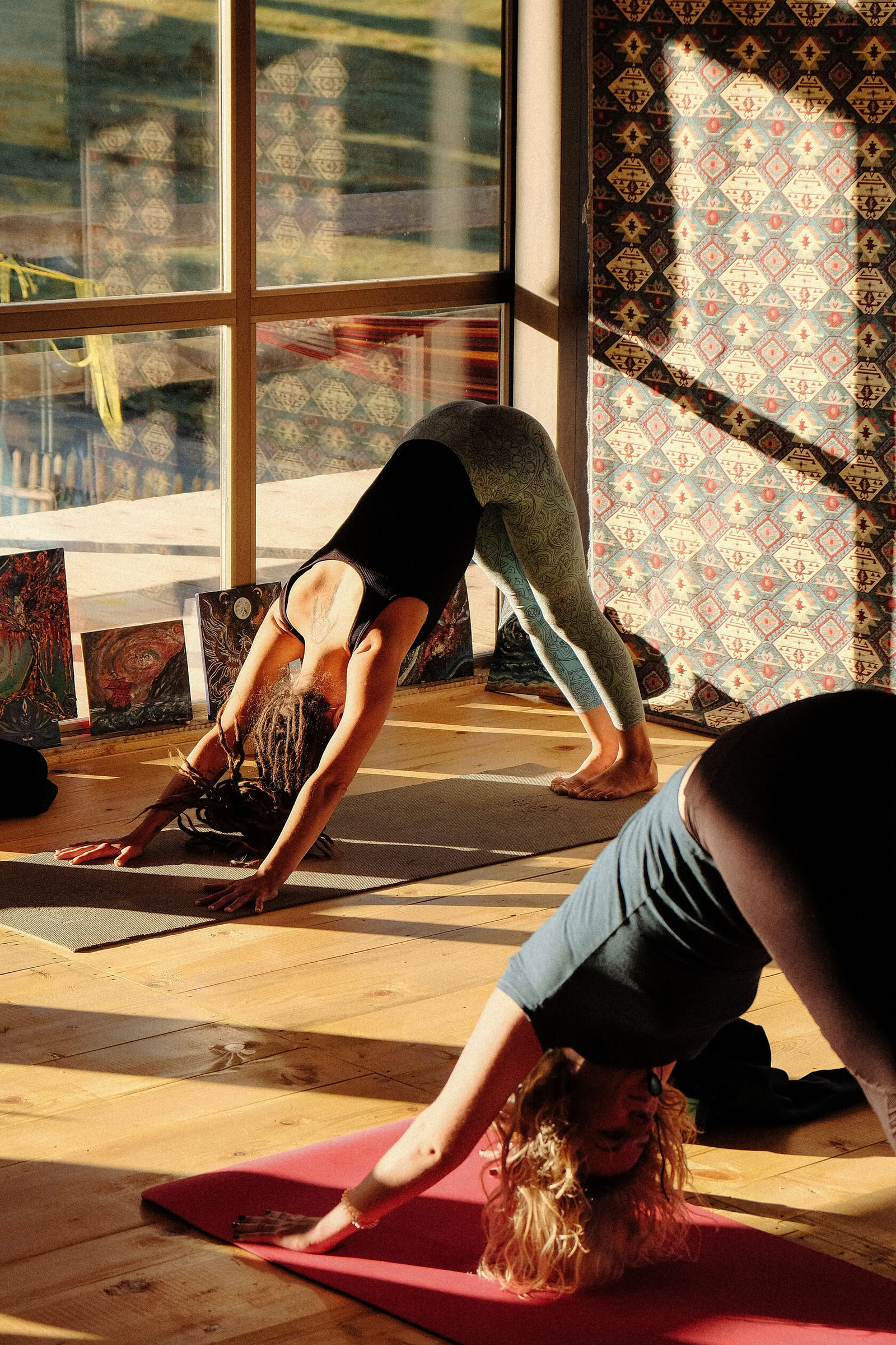 Jordforbindende weekendyoga-retreat