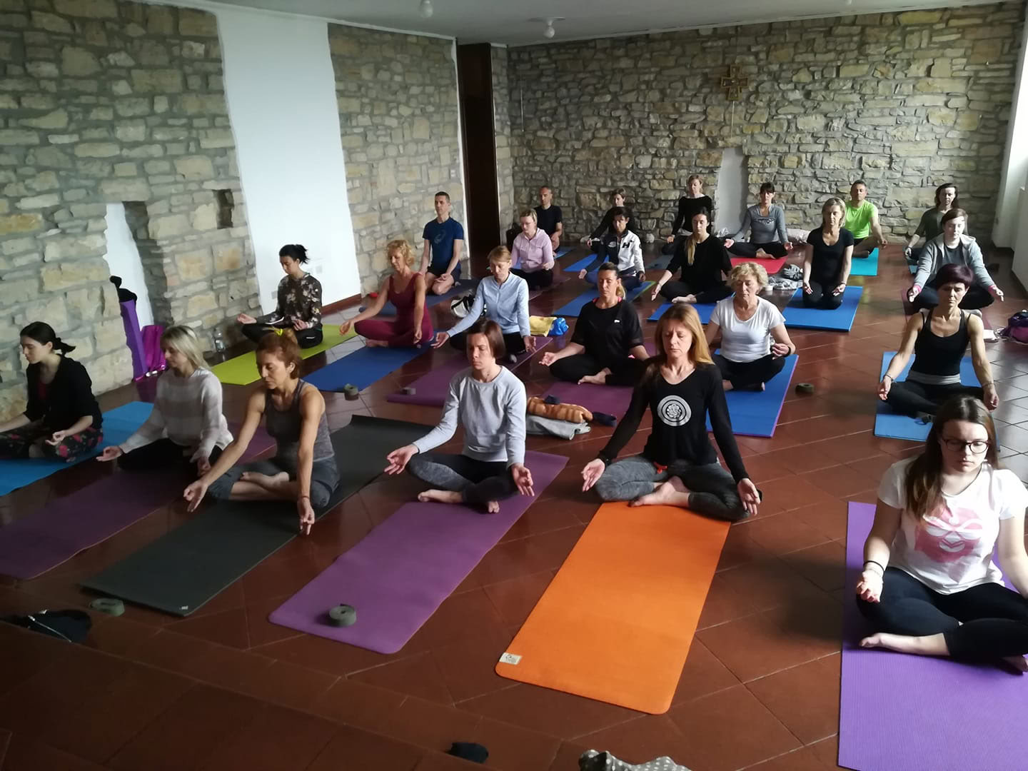 Yoga og de 7 chakraer: Viden og integration i praksis