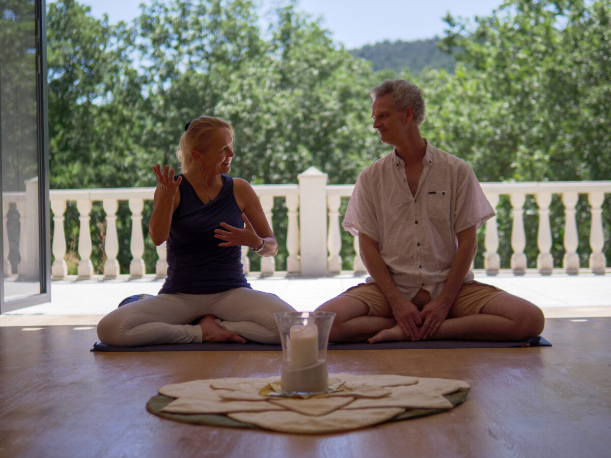 Yoga-retreat og energihealingskursus del 3 med Pieter Hiemstra & Elleke van Kraalingen