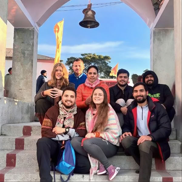300-timers yogalæreruddannelse i Rishikesh
