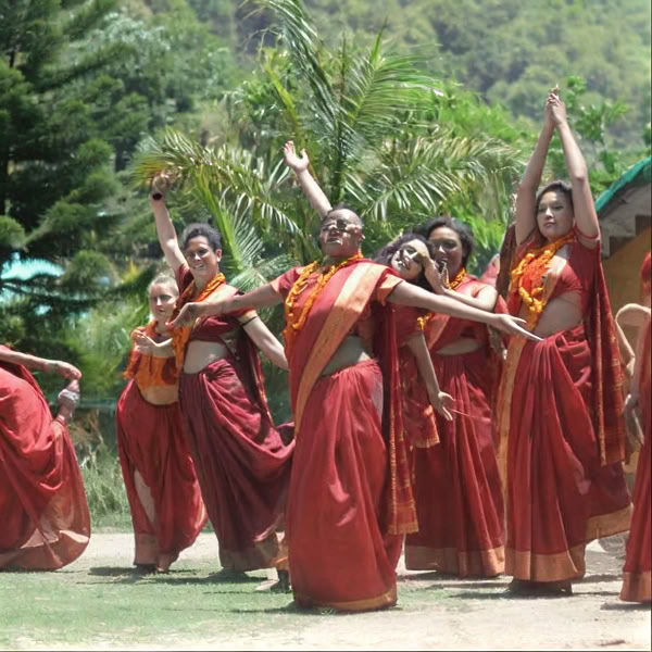 300-timers yogalæreruddannelse i Rishikesh