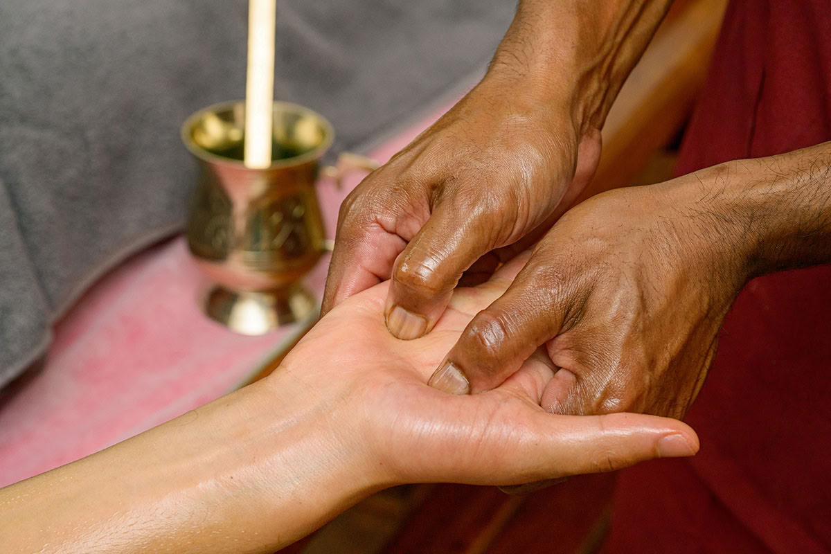 15 dages yogaterapiuddannelsesforløb