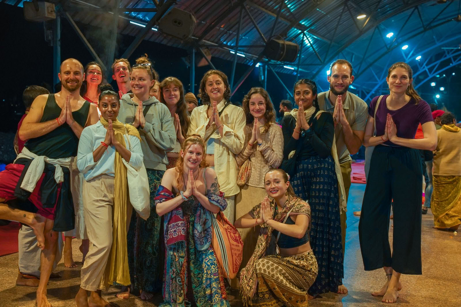 100 timers yogalæreruddannelse i Rishikesh ✅