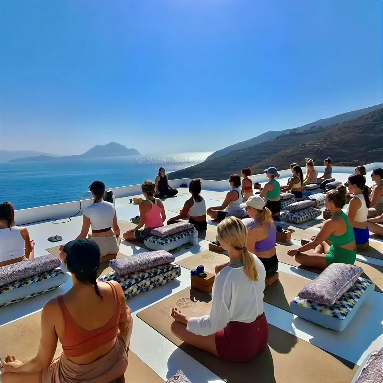 100-timers yogalæreruddannelse