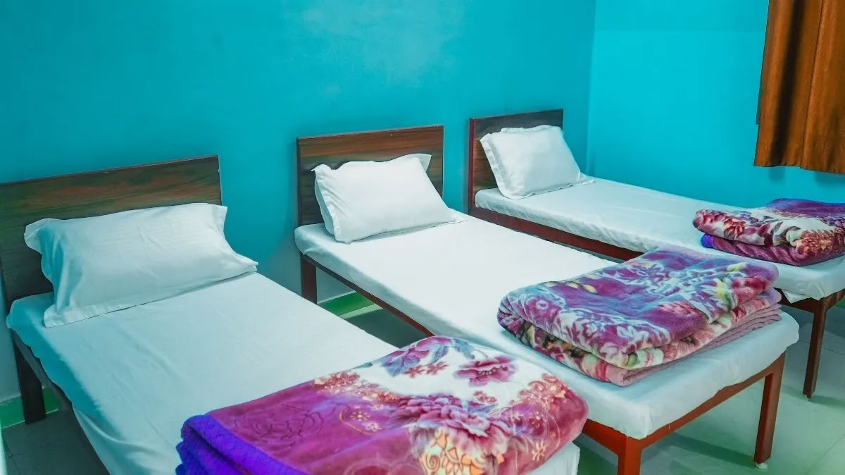 Lydhealeruddannelse i Rishikesh