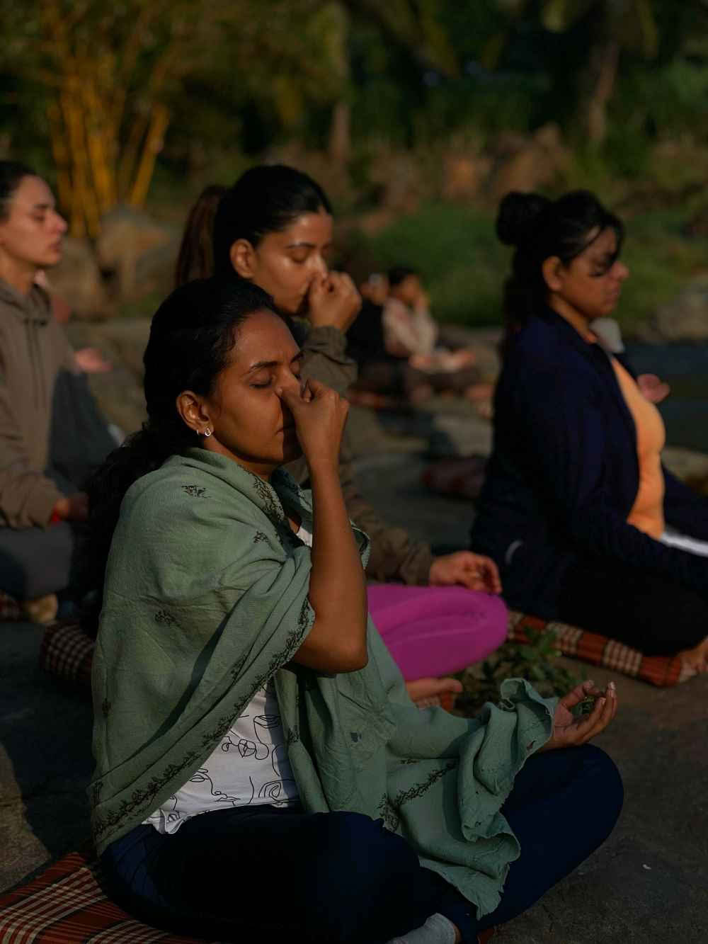 100 timers internatundervisning i pranayama for lærere