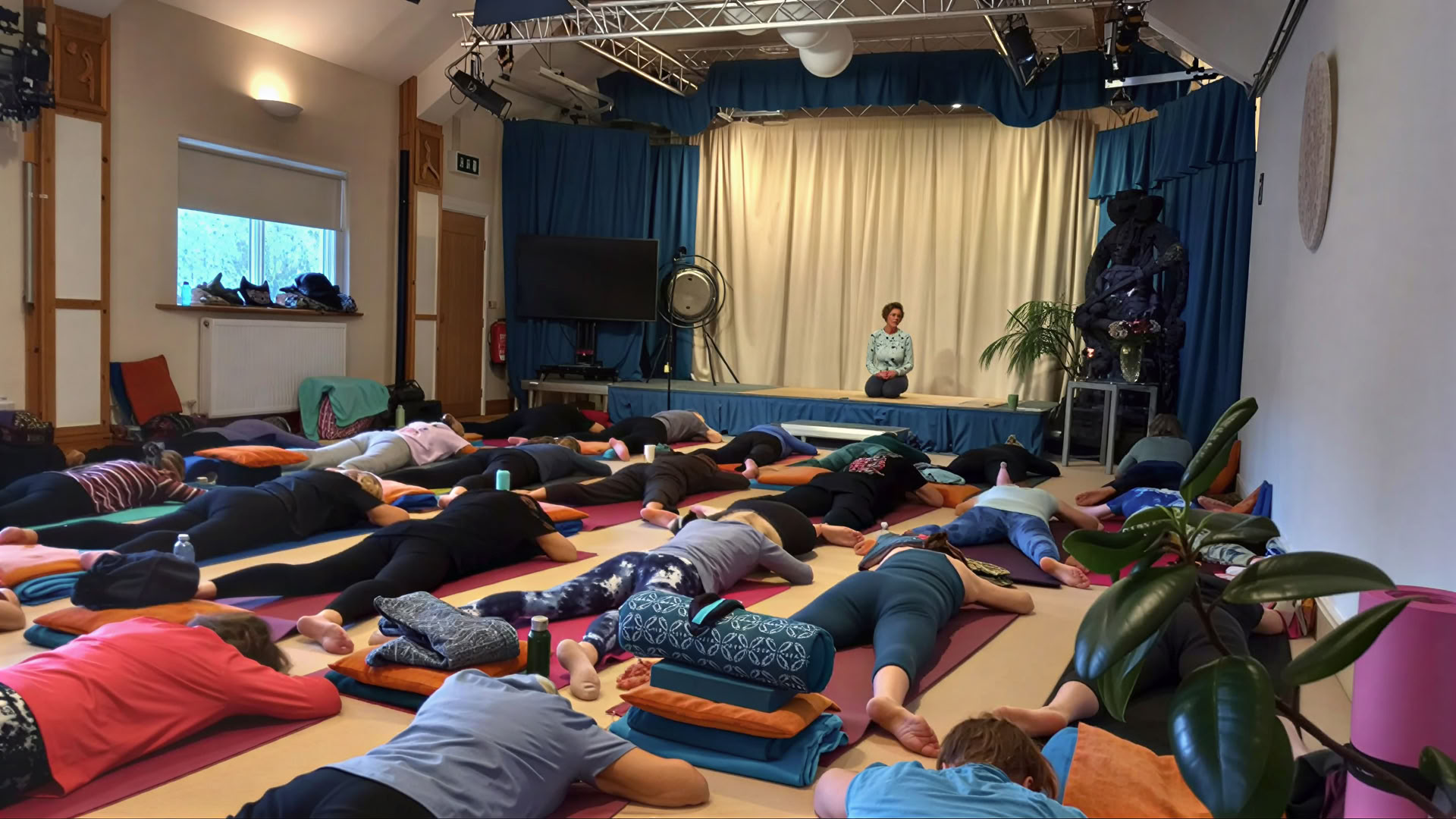 Dru Yoga Nidra- og Pranayama-retreat